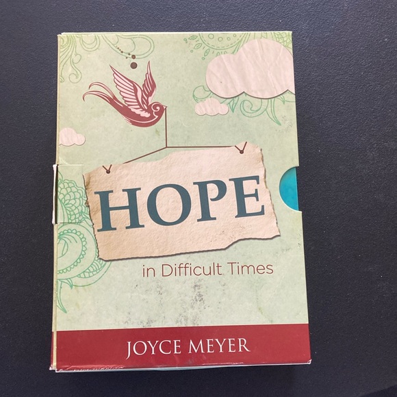 Joyce Meyer, Hope In Difficult Times, 6 Books - Picture 2 of 15